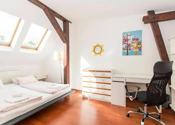 Attic Moj-sopot Pl * ソポト